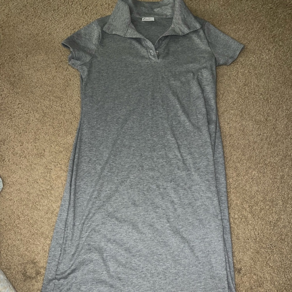 grey dress